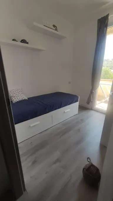 Casa Blu B7 4 Apartment La Maddalena
