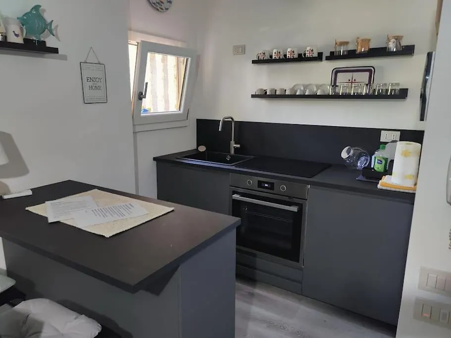 Casa Blu B7 4 Apartment La Maddalena