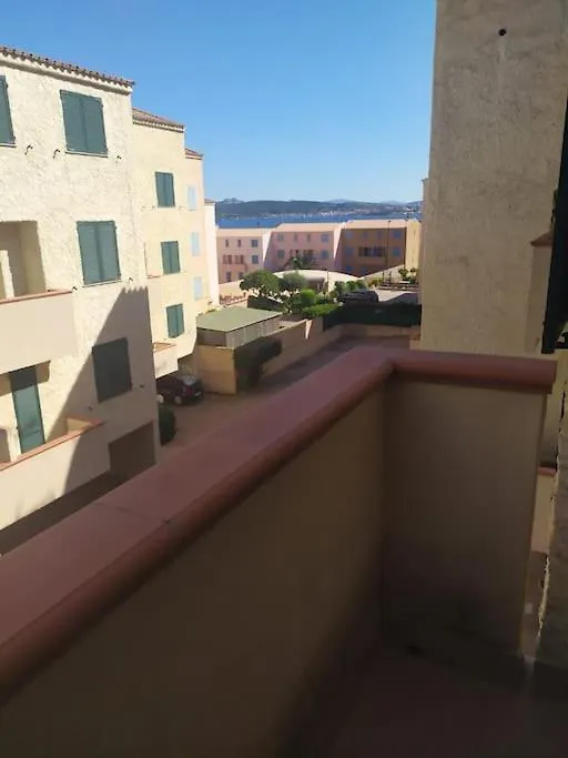 Casa Blu B7 4 Apartment La Maddalena